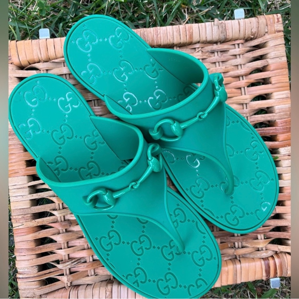 Gucci Emerald Green Logo Sandals